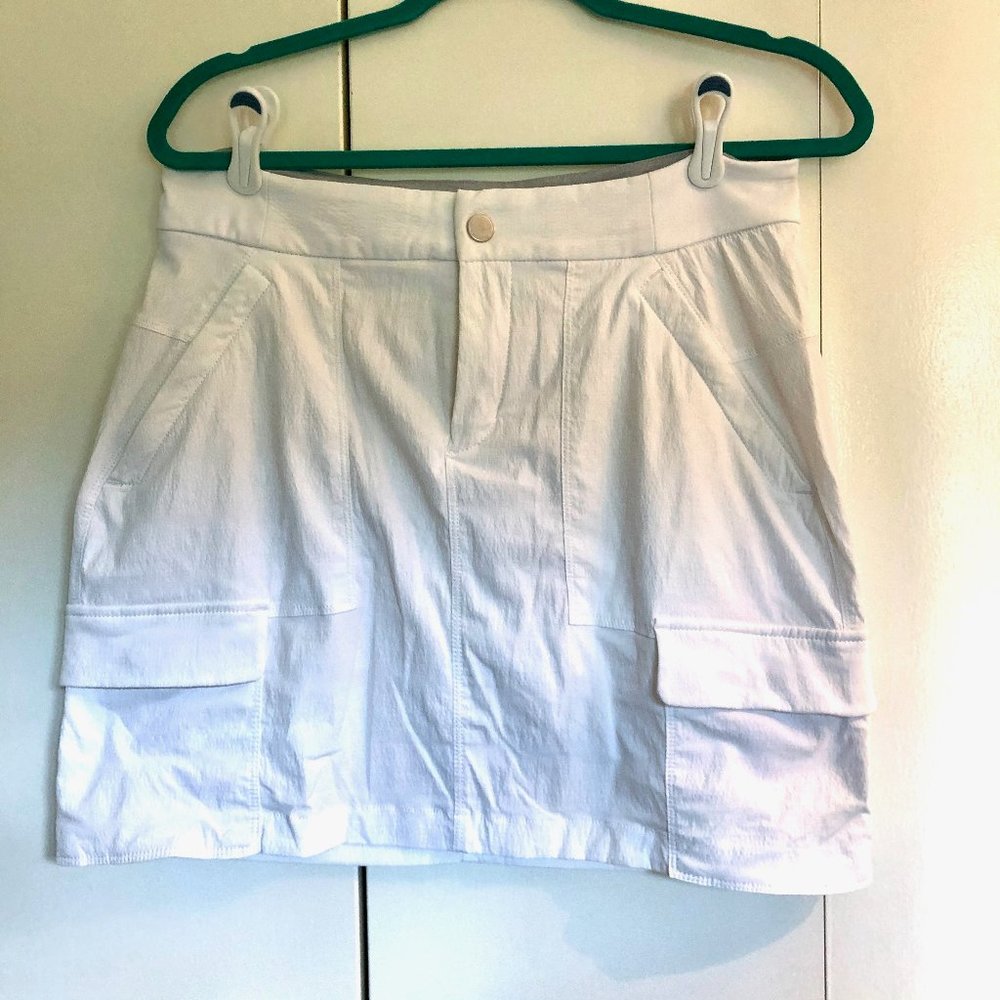 Athleta White Athletic Skort Trekkie